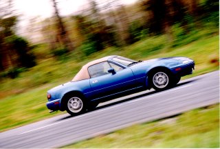 Dave Thomas' Laguna Blue at Summit Point Raceway - October, 1996